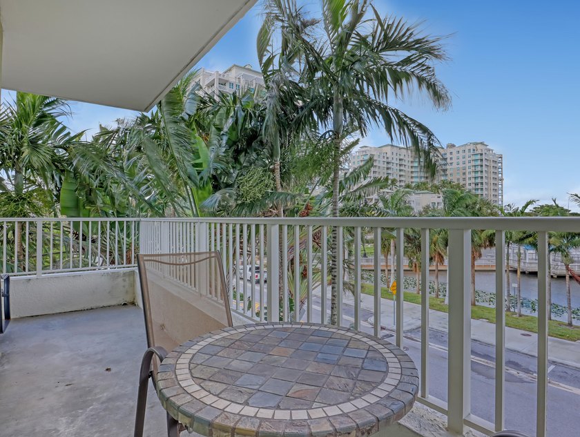 Lots of great perks come with this Marina Village corner unit - photo 29