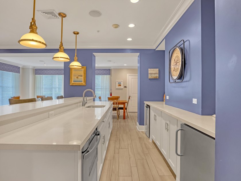 Lots of great perks come with this Marina Village corner unit - photo 35