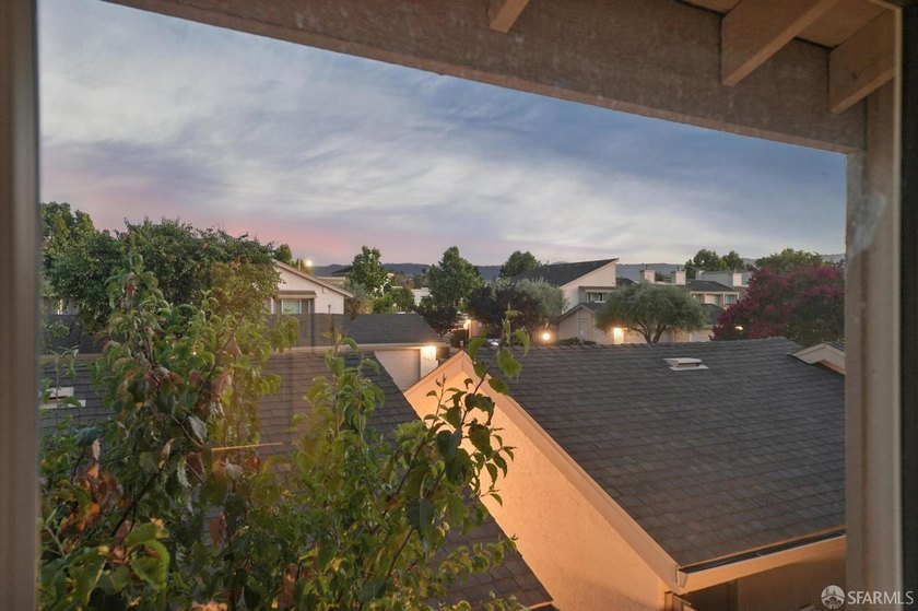 Extensively remodeled and move-in ready, this Cupertino townhome - photo 39