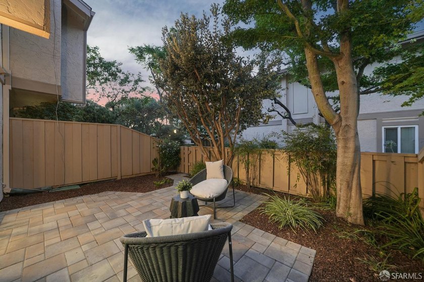 Extensively remodeled and move-in ready, this Cupertino townhome - photo 41