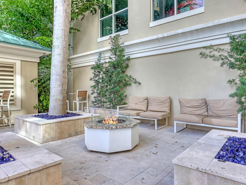 Lots of great perks come with this Marina Village corner unit - photo 45