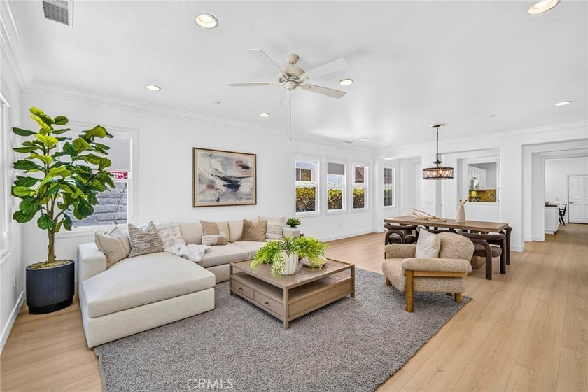 Just remodeled and ready for you to enjoy: a - photo 7