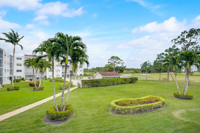 WELCOME TO THIS NATURALLY BRIGHT CONDO WITH SOUTH FACING BALCONY - photo 29