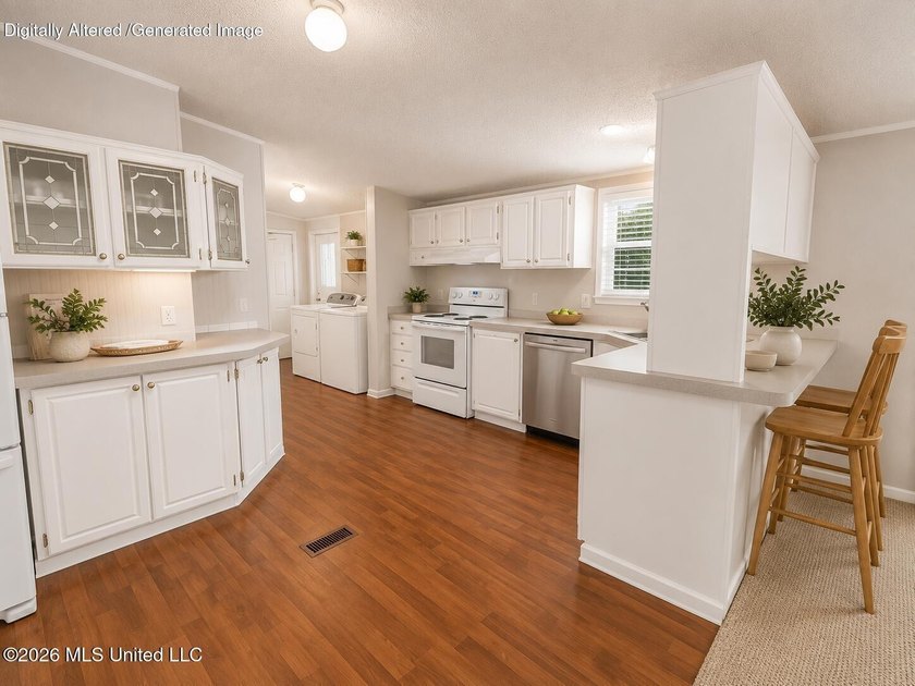 Affordable, Well-Maintained Home with Great Outdoor Space! - photo 3