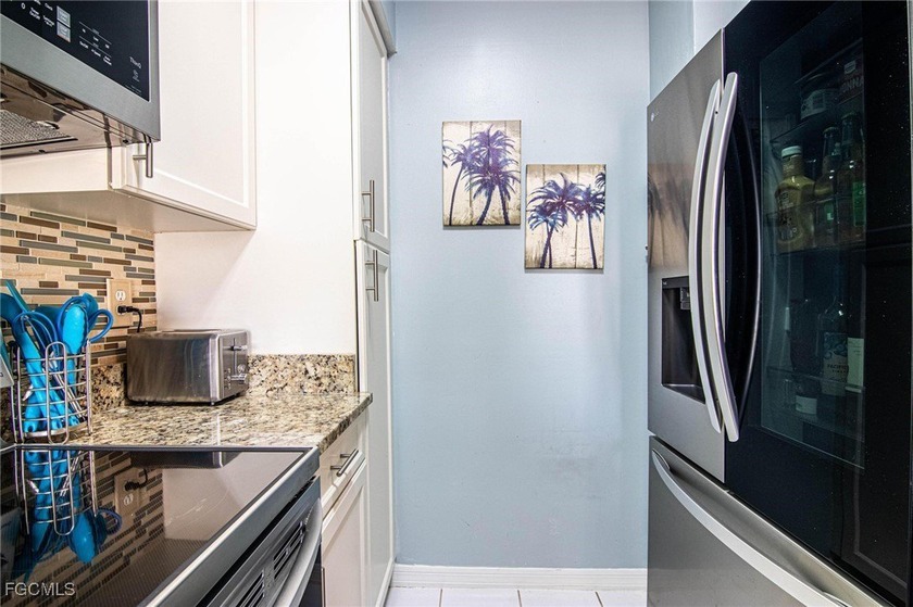 Seller is Motivated. Charming and remodeled condo in one of the - photo 15