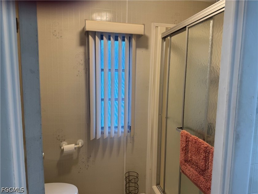 Welcome to this furnished 1980 two-bedroom, two-bath home - photo 22