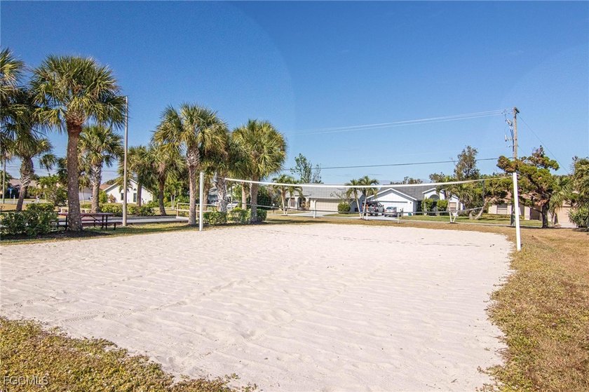 Seller is Motivated. Charming and remodeled condo in one of the - photo 37