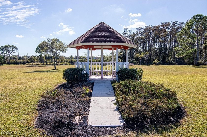 Seller is Motivated. Charming and remodeled condo in one of the - photo 39