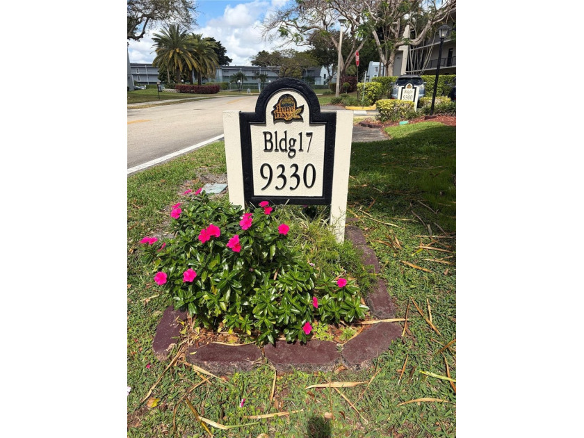 Well maintained 2B/2B condo with brand new roof just installed - photo 46