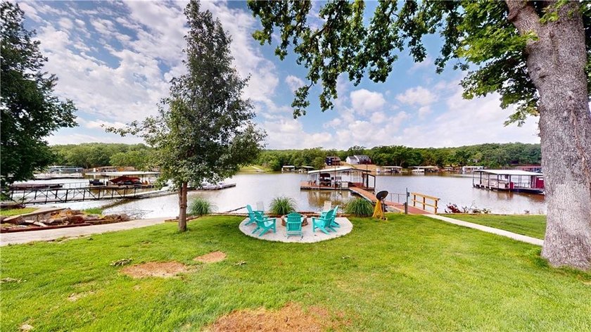 Stop dreaming about the lakeside lifestyle and start living it - photo 15