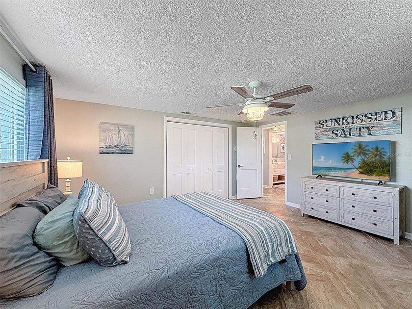 Under contract-accepting backup offers. Experience true Florida - photo 19