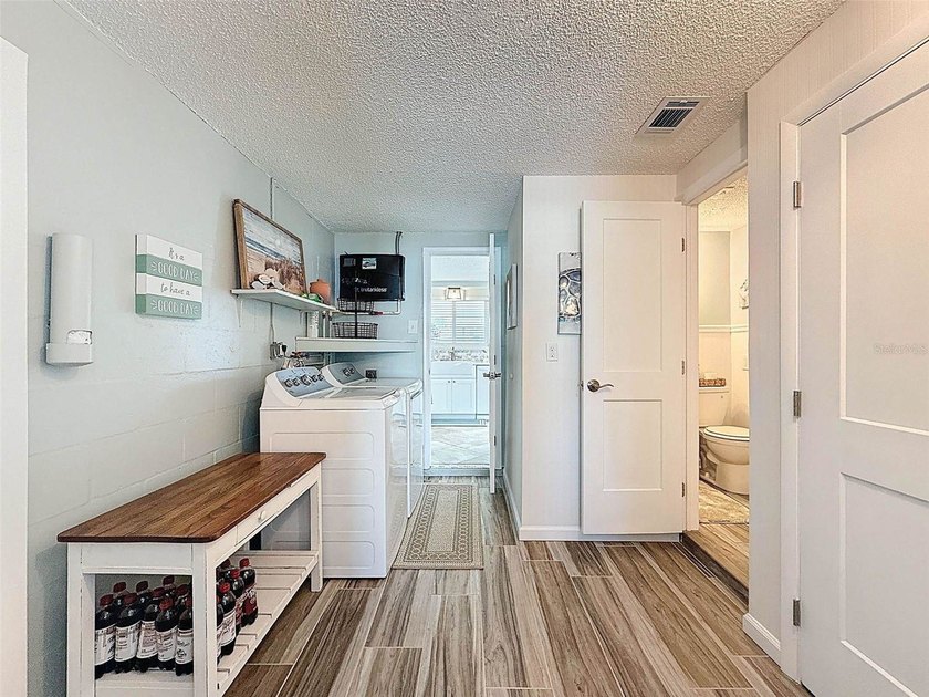 Under contract-accepting backup offers. Experience true Florida - photo 24