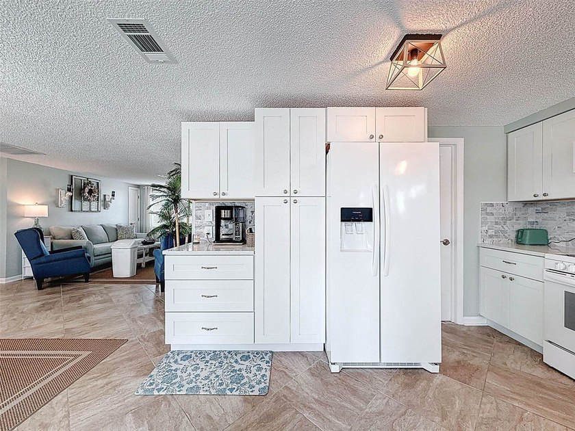 Under contract-accepting backup offers. Experience true Florida - photo 32