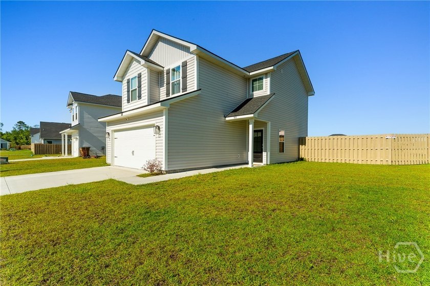 Welcome to the Gaston plan in the desirable Alder Grove - photo 4