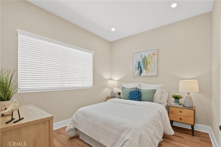 North Pointe is a boutique community of 24 thoughtfully designed - photo 2