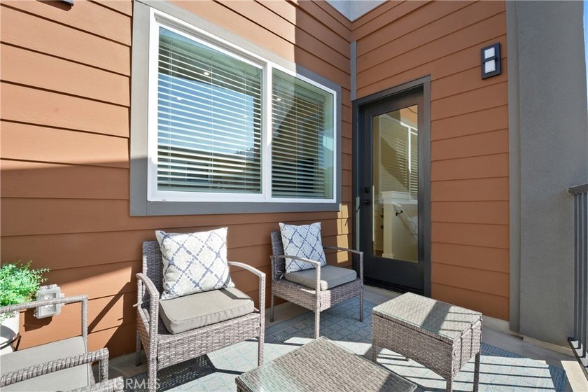 North Pointe is a boutique community of 24 thoughtfully designed - photo 7