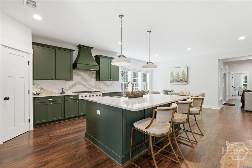 Welcome to 19 Serenity Point! Builder's personal, custom home on - photo 8