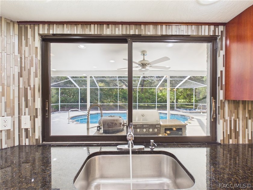 Welcome to 7256 Royal Oak Dr. This 3/2/2 offers the perfect - photo 5