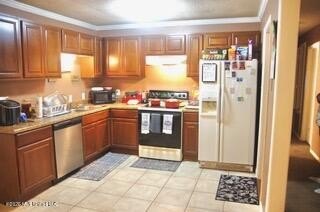 Great First time Home Buyer or Investor looking for a ready made - photo 6