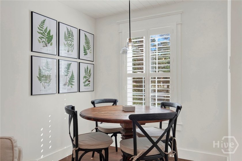 Tucked away in one of the area's most sought-after communities - photo 8