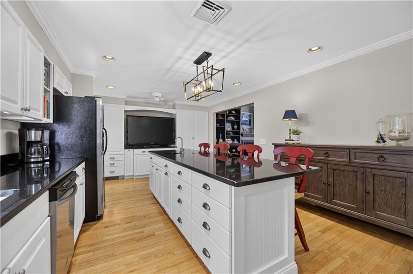 Welcome to your private coastal oasis, located just 1.1 miles - photo 11