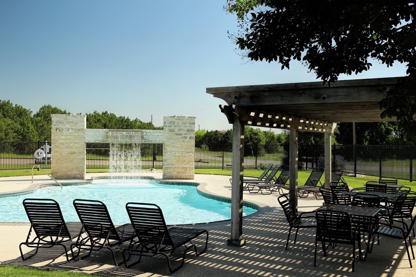 White Bluff is the place to be. This is a great corner lot - photo 8