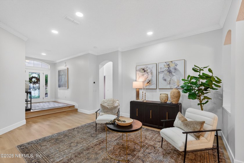 1718 Pepperstone Court | Fully Remodeled Luxury Home in St - photo 9