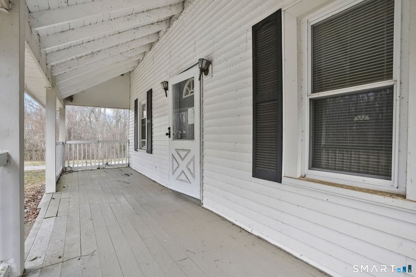Tucked away on a private rural lot in scenic Salem, this - photo 31