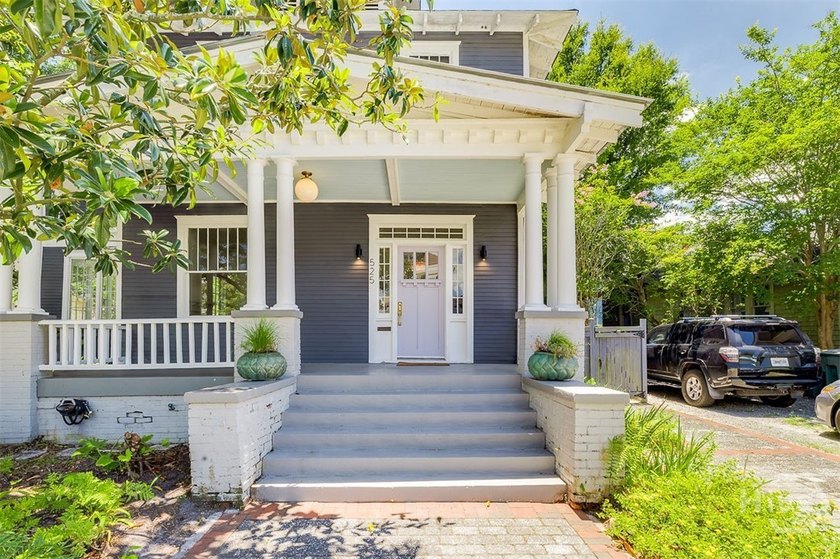 Restored and reimagined by a renowned, world-traveled Savannah - photo 4