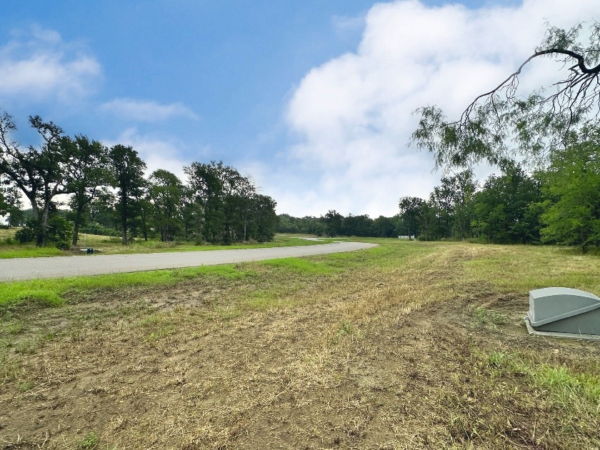 Off Water Corner Lot w/Boat Slip! Lake Views! - photo 24