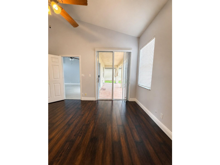 Beautifully maintained 3-bedroom, 2-bath home located in a - photo 21