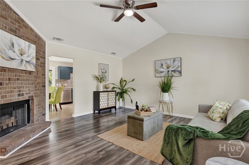 UP TO $20K IN DOWN PAYMENT ASSISTANCE AVAILABLE TO QUALIFIED - photo 6