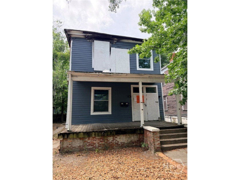 Back on market at no fault to the seller! Investor special!! - photo 3