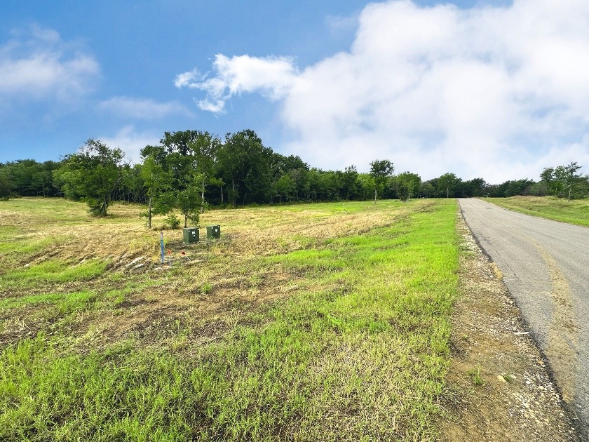 Off Water Corner Lot w/Boat Slip! Lake Views! - photo 7