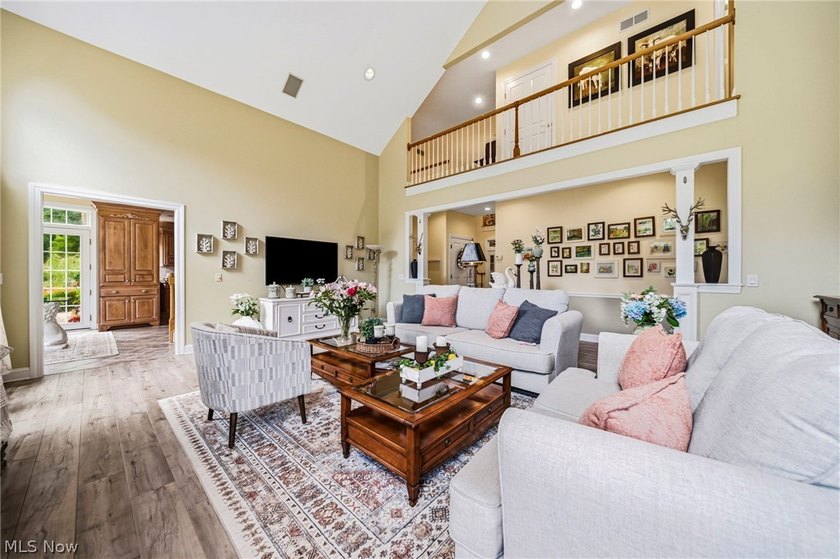 This remarkable estate offers the perfect blend of luxury - photo 12