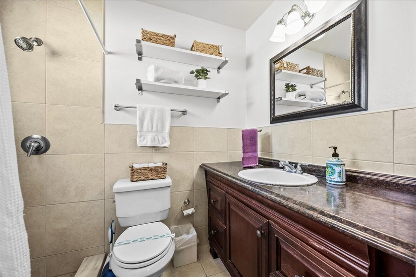 Welcome to 1004 NW 16th Pl in Stuart, FL 34994. Bring your boat - photo 20