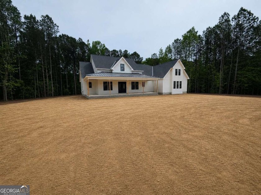 Look no further-this exquisite home built by Collins Homes - photo 2