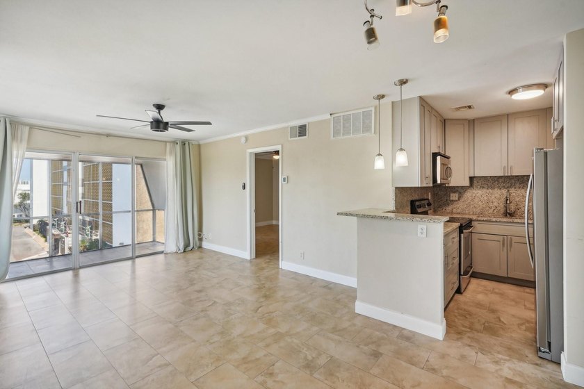 Investor Special, rented at $1900 a month through April '27 - photo 6