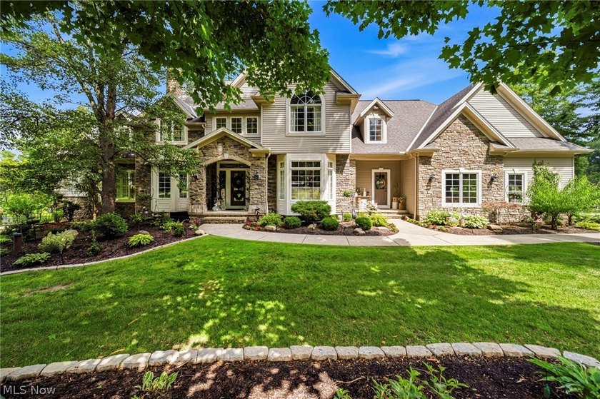 This remarkable estate offers the perfect blend of luxury - photo 47
