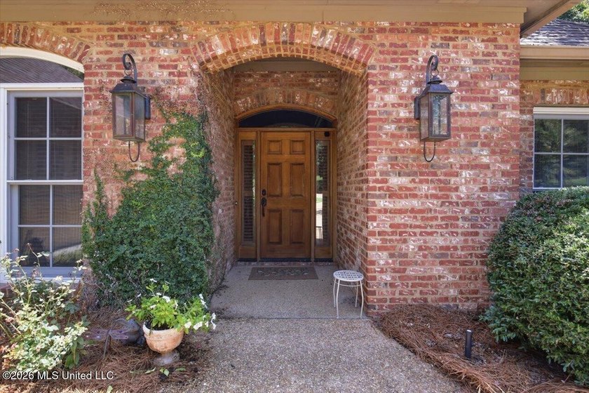 Located directly on the water in Lake Caroline, this beautifully - photo 7