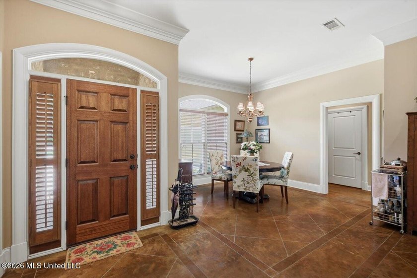 Located directly on the water in Lake Caroline, this beautifully - photo 8