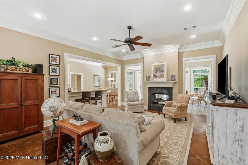 Located directly on the water in Lake Caroline, this beautifully - photo 9