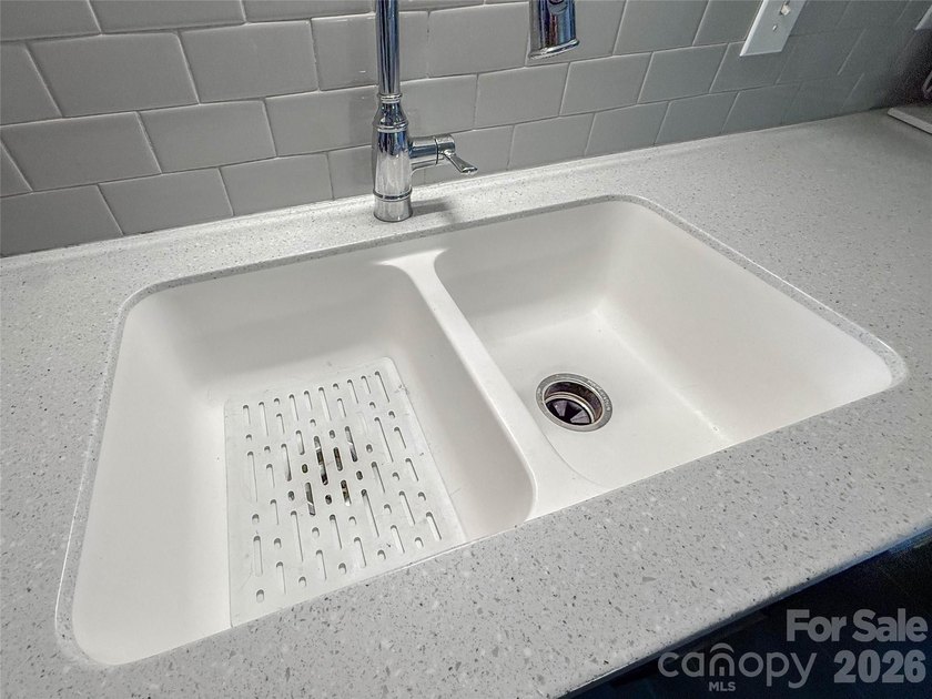 Great Location for this upper-floor end unit. Across the street - photo 14