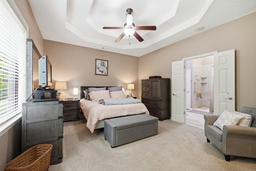 Remarkable 55 plus dedicated neighborhood wonderfully located - photo 14