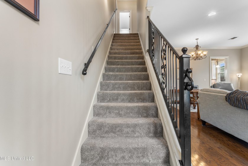 This immaculately maintained 3-bedroom, 2.5-bath home is nestled - photo 34