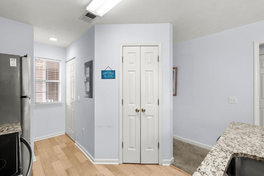 Welcome to Waterway Village! This beautifully updated - photo 11