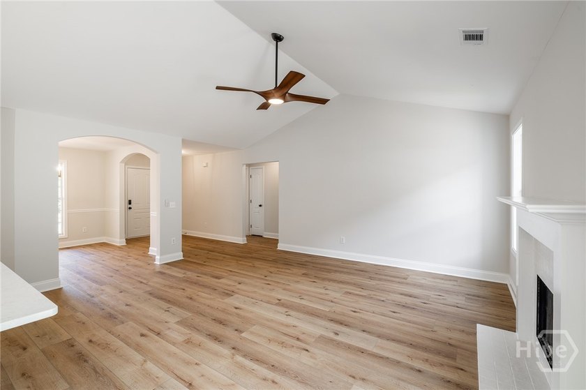 Welcome to 1040 Stone Shoals Terrace - a fully renovated - photo 8
