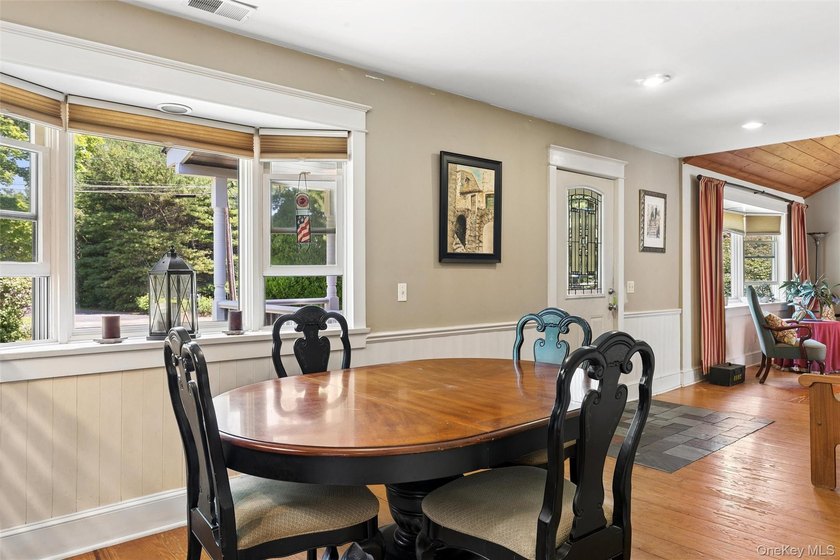 Nestled on a landscaped corner property in the heart of - photo 5