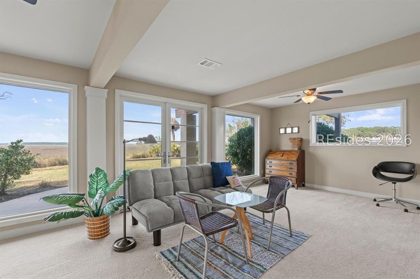 A Rare Point Comfort Peninsula Property. Tucked away on one of - photo 42