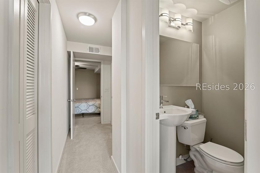 A Rare Point Comfort Peninsula Property. Tucked away on one of - photo 44